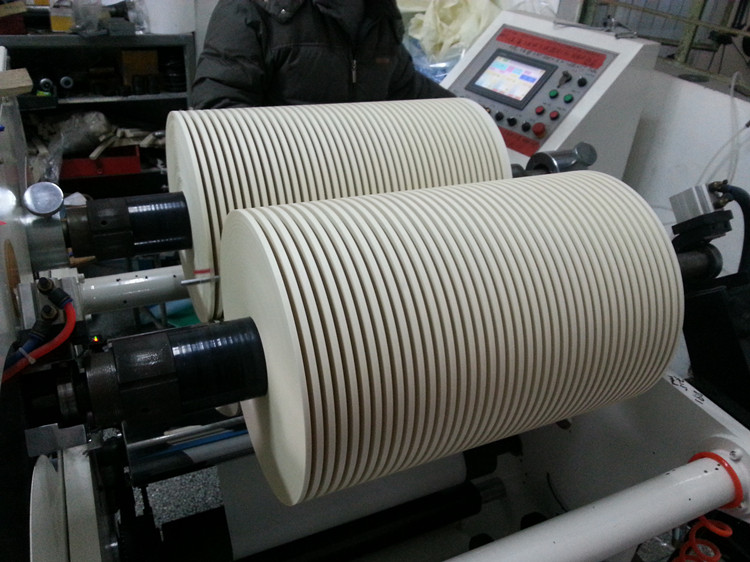 HH650E Center Surface Slitting Machine